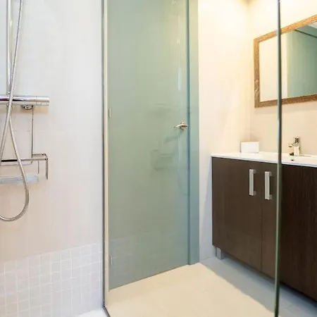 Stylish Seaview With Pool Access Appartement Benidorm