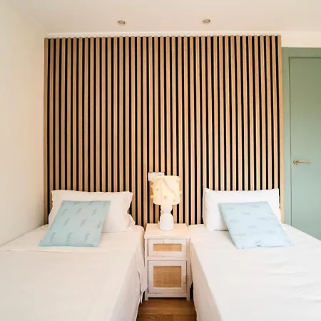Stylish Seaview With Pool Access Appartement