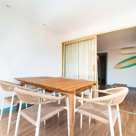 Stylish Seaview With Pool Access *